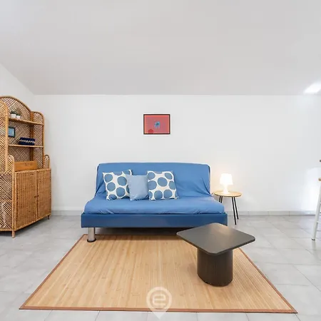 Apartment Tipologia 073 *