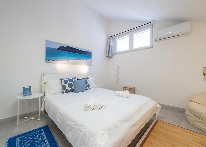 Tipologia 073 * Cagliari